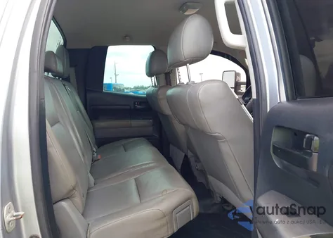 2012 Toyota Tundra Grade V6 z USA, uszkodzony, nr VIN 5TFRU5F15CX026274